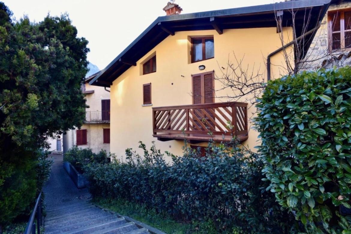 Casa Caterina Riva di Solto Exterior foto